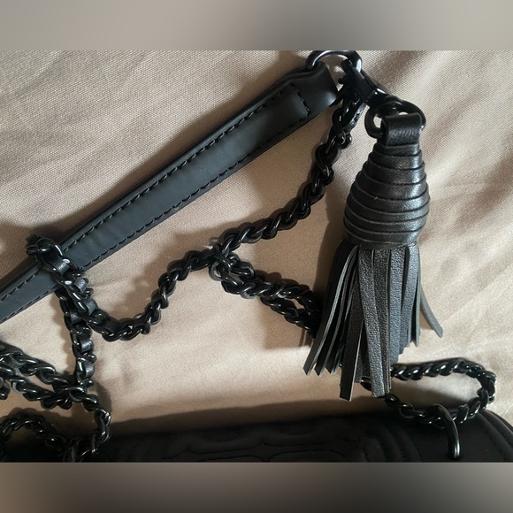 Tory Burch - Picture 10 of 16